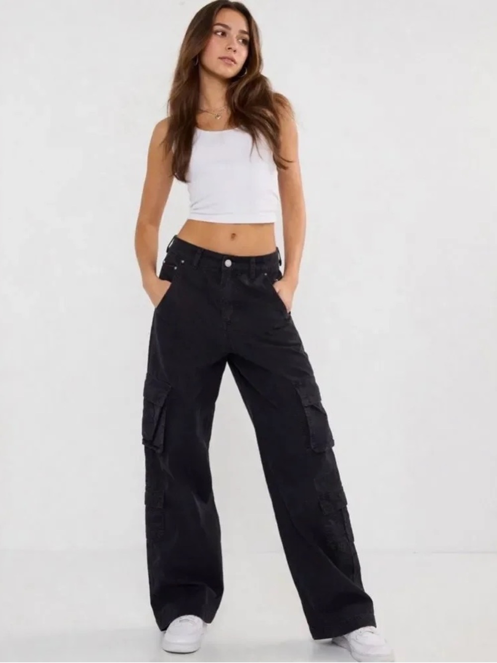 Hollister Ultra High Rise Wide Leg Black Cargo Jeans for Women